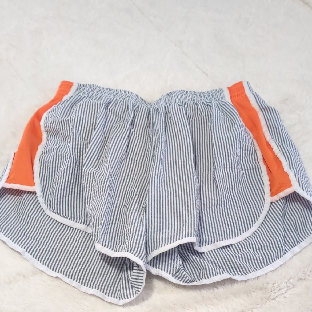 Seersucker Shorts W Orange Stripe